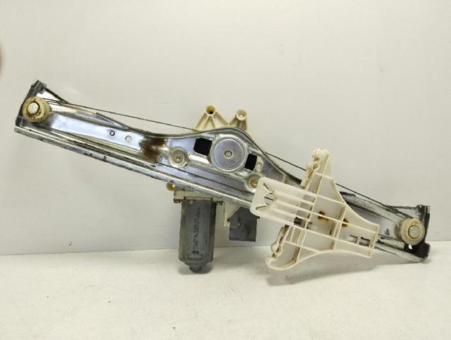 922467 PEUGEOT Mecanismo de elevalunas de la puerta trasera derecha  en stock Gandía