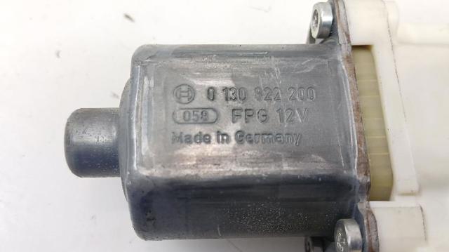 922491 PEUGEOT Mecanismo de elevalunas de la puerta trasera derecha  disponible Ourense