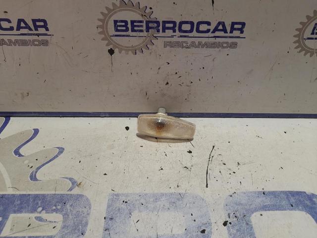 Luz intermitente guardabarros 9230325500 HYUNDAI