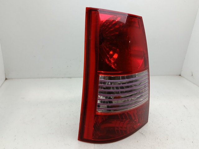 HYUNDAI 9240107010 Piloto trasero izquierdo comprar Barcelona
