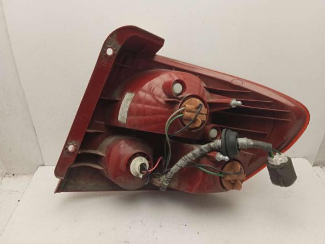 924011C010 Piloto trasero izquierdo  comprar en Reus