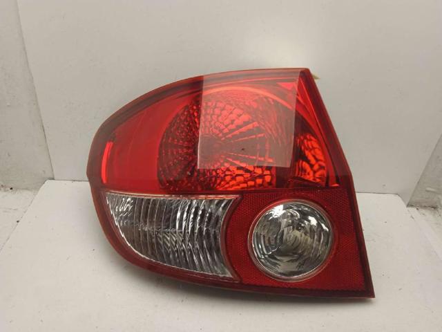 924011C010 Piloto trasero izquierdo comprar Almería