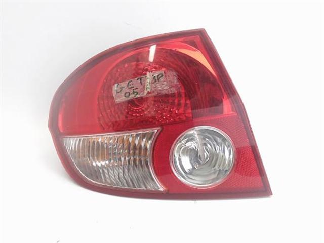 HYUNDAI 924011C010 Piloto trasero izquierdo comprar Tarragona