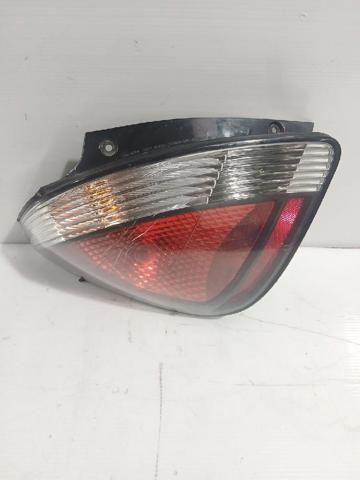 HYUNDAI 924011G210 Piloto trasero izquierdo comprar Tarragona