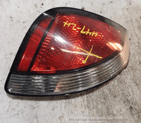 HYUNDAI 924011G210 Piloto trasero izquierdo  en stock Terrassa