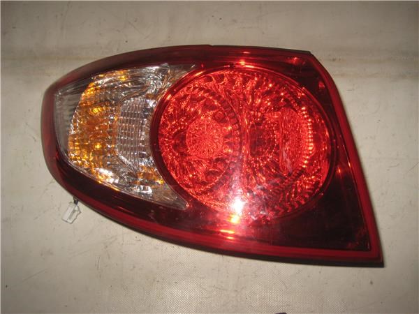 924012B000 Piloto trasero exterior izquierdo comprar Girona