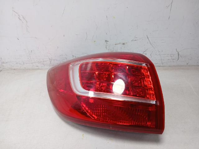 924013W010 Piloto trasero exterior izquierdo  comprar en Reus