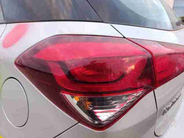 92401C8000 HYUNDAI Piloto trasero exterior izquierdo  en stock Gandía