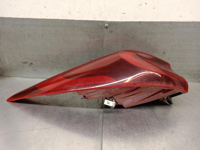 92401F1500 Piloto trasero exterior izquierdo  en stock Sabadell