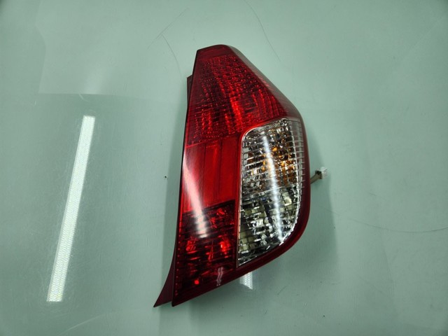 924020X0XX HYUNDAI Piloto trasero derecho comprar Bilbao