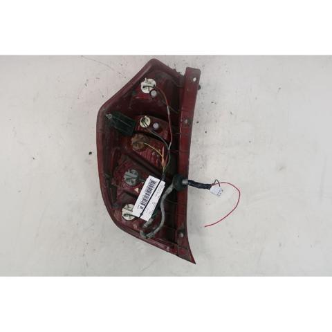 924020X110 Piloto trasero derecho  en stock Sabadell