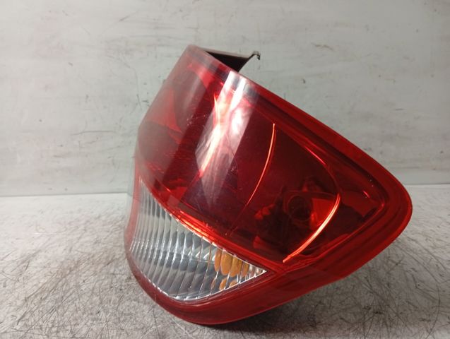 924021C010 HYUNDAI Piloto trasero derecho  disponible Vigo