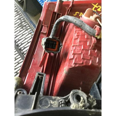 924021D010 Piloto trasero derecho  disponible Burgos