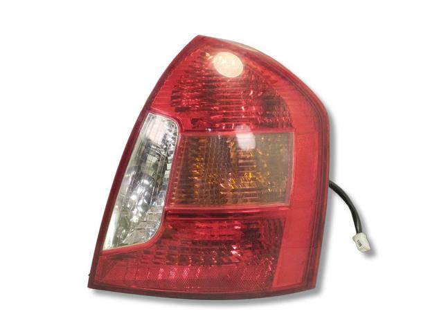 Piloto trasero derecho 924021E020 HYUNDAI