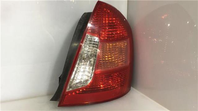 Piloto trasero derecho 924021E088 HYUNDAI