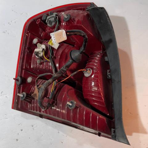Piloto trasero derecho 924021E088 HYUNDAI