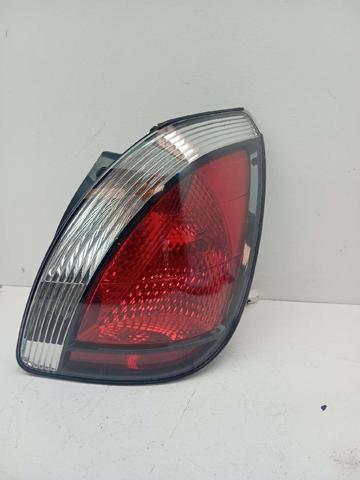 Piloto trasero derecho 924021G010 HYUNDAI