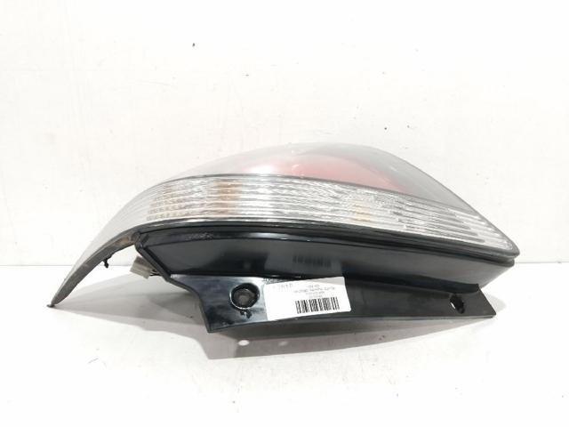 HYUNDAI 924021G210 Piloto trasero derecho comprar Pamplona
