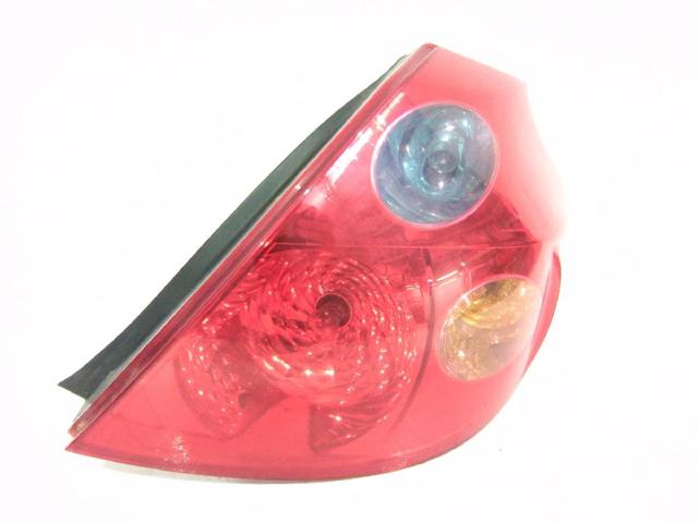 924021H000 Piloto trasero derecho  en stock Sabadell