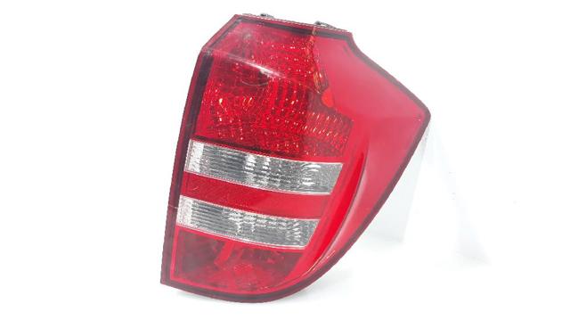 HYUNDAI 924021H300 Piloto trasero derecho  en stock Salamanca