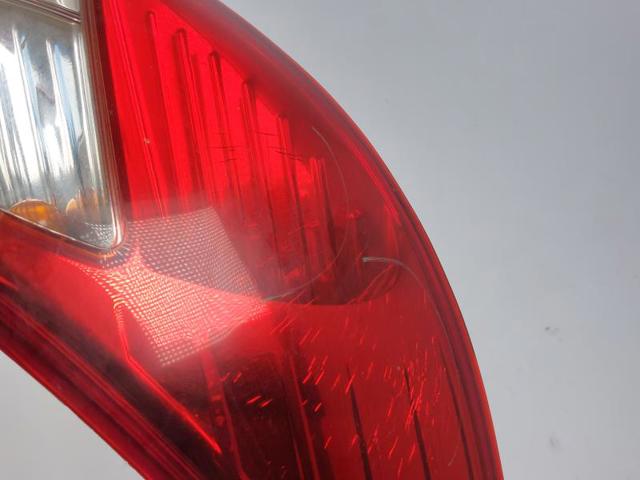 HYUNDAI 924021J000 Piloto trasero derecho  disponible Valladolid