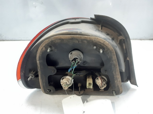 Piloto posterior derecho Hyundai Accent 1