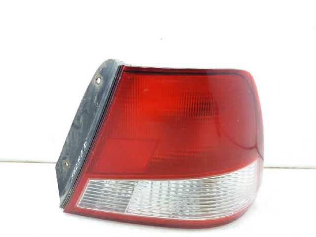 9240225220 HYUNDAI Piloto trasero derecho  en stock Gandía