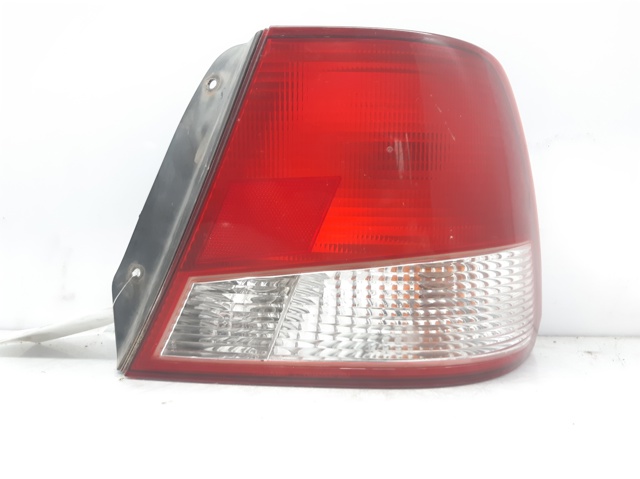 HYUNDAI 9240225220 Piloto trasero derecho  comprar en Albacete