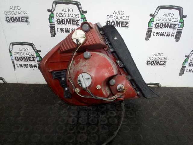 9240225220 Piloto trasero derecho  disponible Burgos