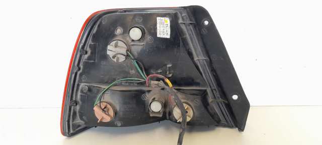 9240225220 Piloto trasero derecho comprar Girona
