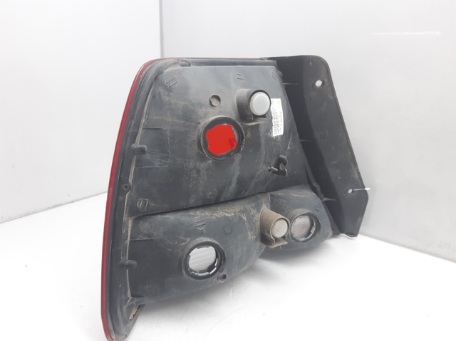 9240225220 HYUNDAI Piloto trasero derecho  en stock Córdoba
