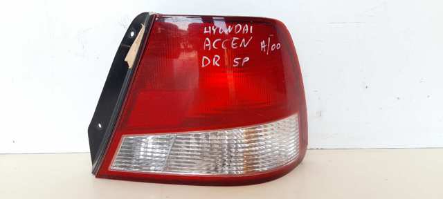 9240225220 Piloto trasero derecho comprar Sevilla