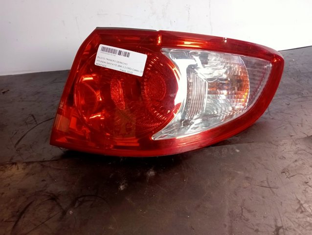 HYUNDAI 924022B000 Piloto trasero exterior derecho  en stock Valencia