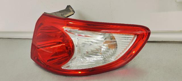 924022B000 HYUNDAI Piloto trasero exterior derecho  disponible Alicante