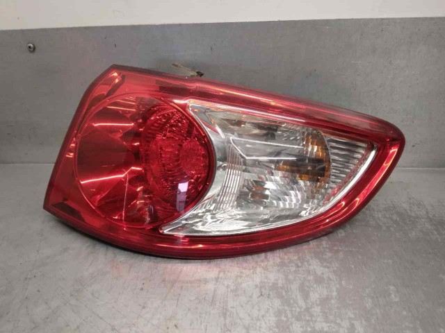 924022B000 Piloto trasero exterior derecho  en stock Sabadell