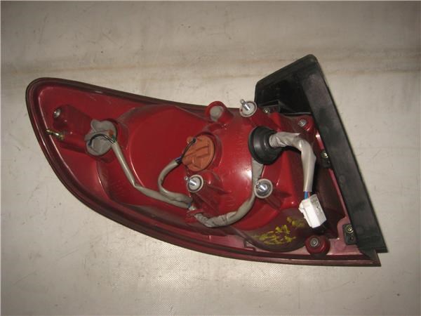 924022B000 HYUNDAI Piloto trasero exterior derecho  disponible Vigo