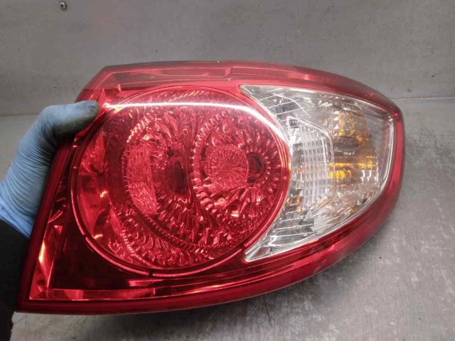 924022B000 Piloto trasero exterior derecho comprar Sevilla