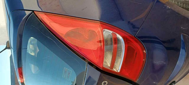 924022L0 HYUNDAI Piloto trasero derecho  en stock Córdoba