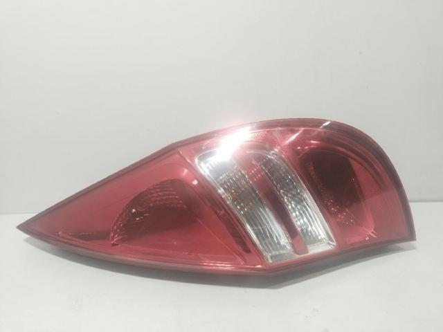 924022L0 Piloto trasero derecho  en stock Sabadell