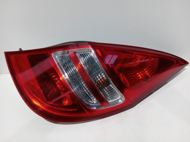 HYUNDAI 924022L0 Piloto trasero derecho  comprar en Albacete