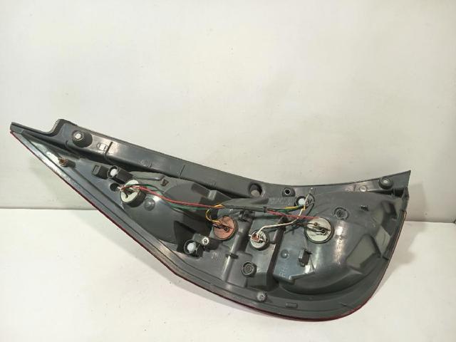 HYUNDAI 924022L010 Piloto trasero derecho  en stock Terrassa