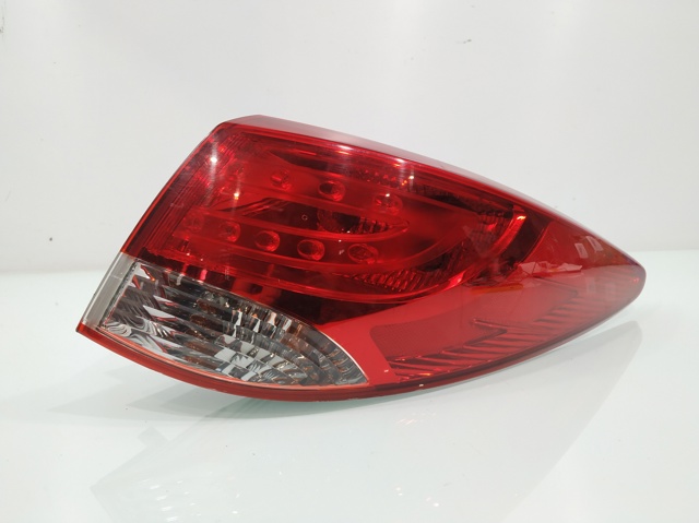 924022Y0 HYUNDAI Piloto trasero exterior izquierdo  comprar en Jaén