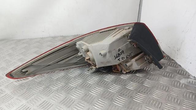 924022Y000 HYUNDAI Piloto trasero exterior derecho comprar Bilbao