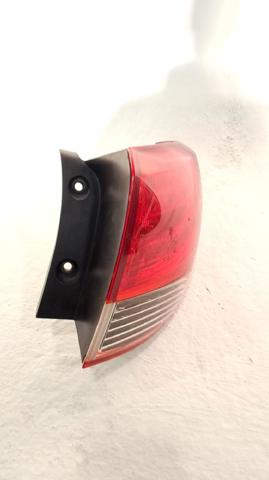 924022Y000 Piloto trasero exterior derecho  disponible Utrera