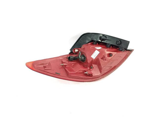 HYUNDAI 924023W010 Piloto trasero exterior derecho  en stock Salamanca