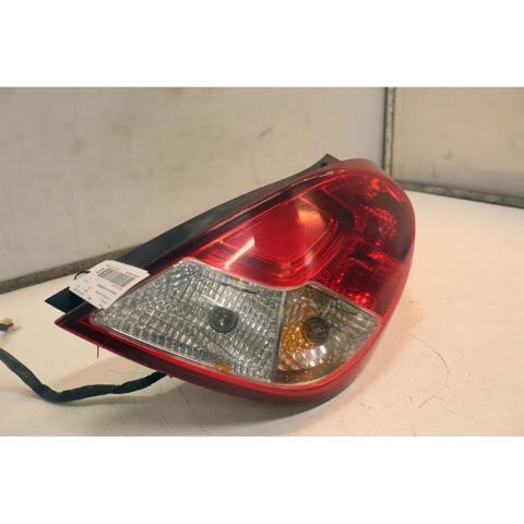 924024P500 HYUNDAI Piloto trasero derecho comprar Alcalá