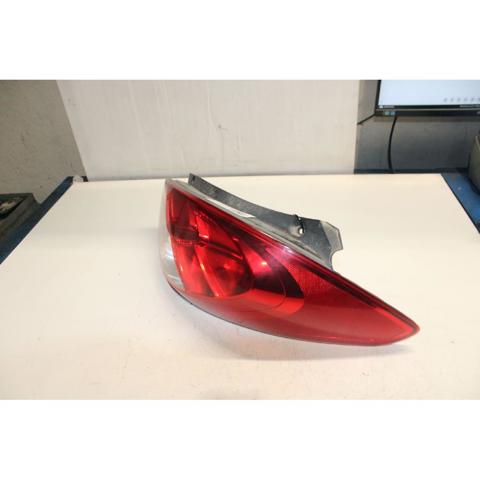 924024P500 Piloto trasero derecho comprar Sevilla