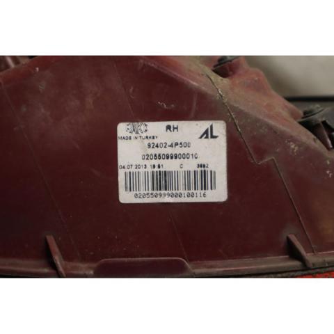 924024P500 HYUNDAI Piloto trasero derecho  disponible Alicante