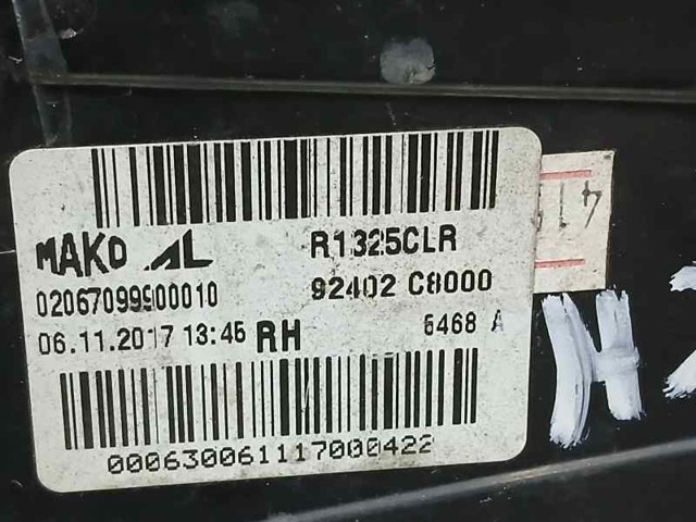 92402C8000 Piloto trasero exterior derecho  disponible Utrera