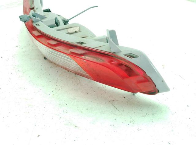 924053U300 Luz antiniebla trasera izquierda comprar Sevilla
